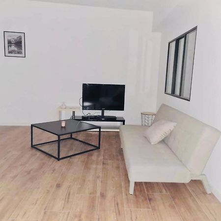 Logements 6 Pers A 15 Minutes D Angers Corné Extérieur photo