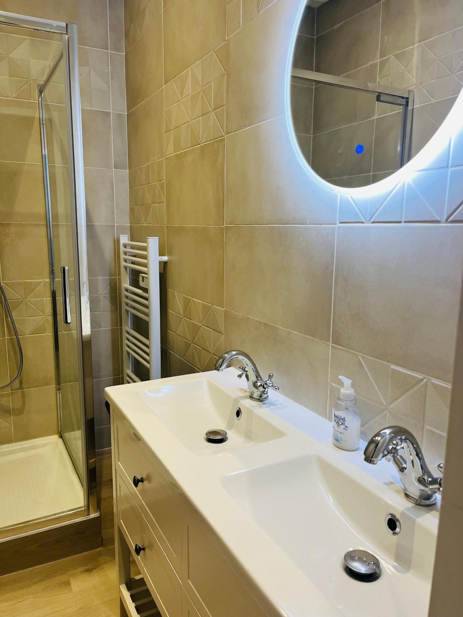Logements 6 Pers A 15 Minutes D Angers Corné Extérieur photo